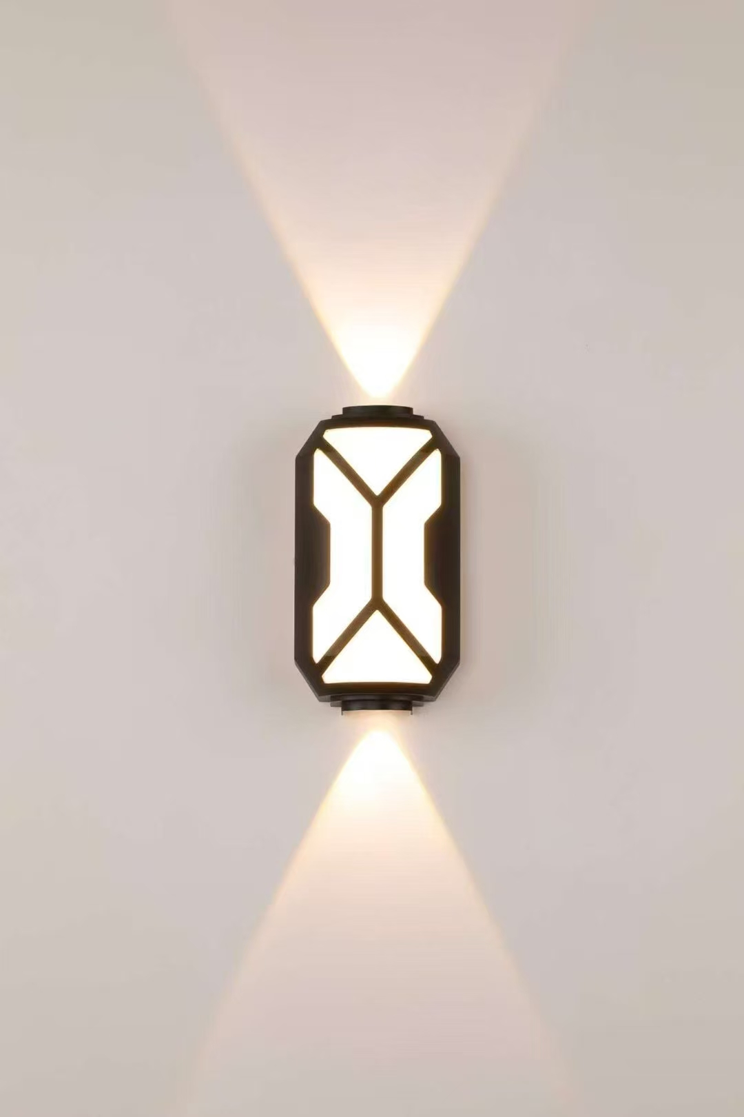 SU-AL-0306 OUTDOOR WALL LAMP