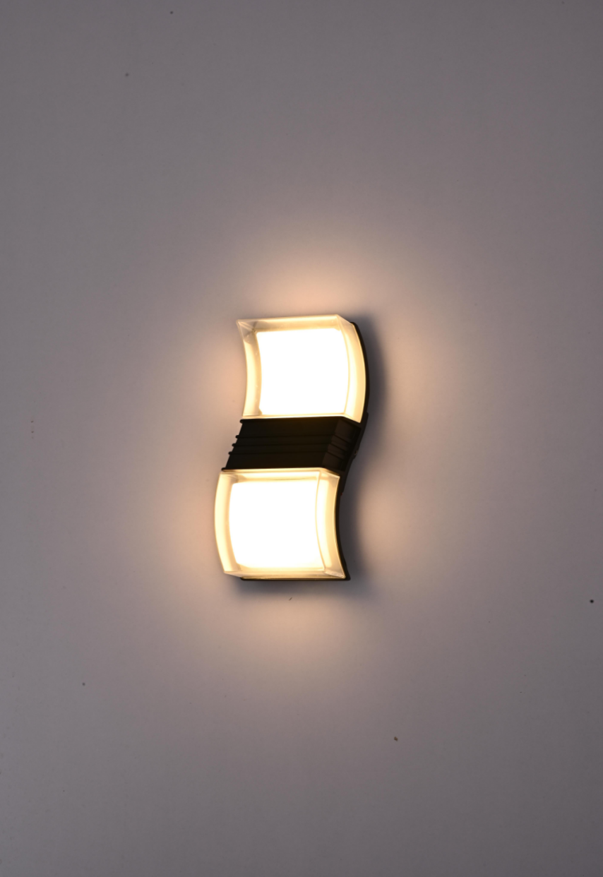 SU-AL-170 OUTDOOR WALL LAMP