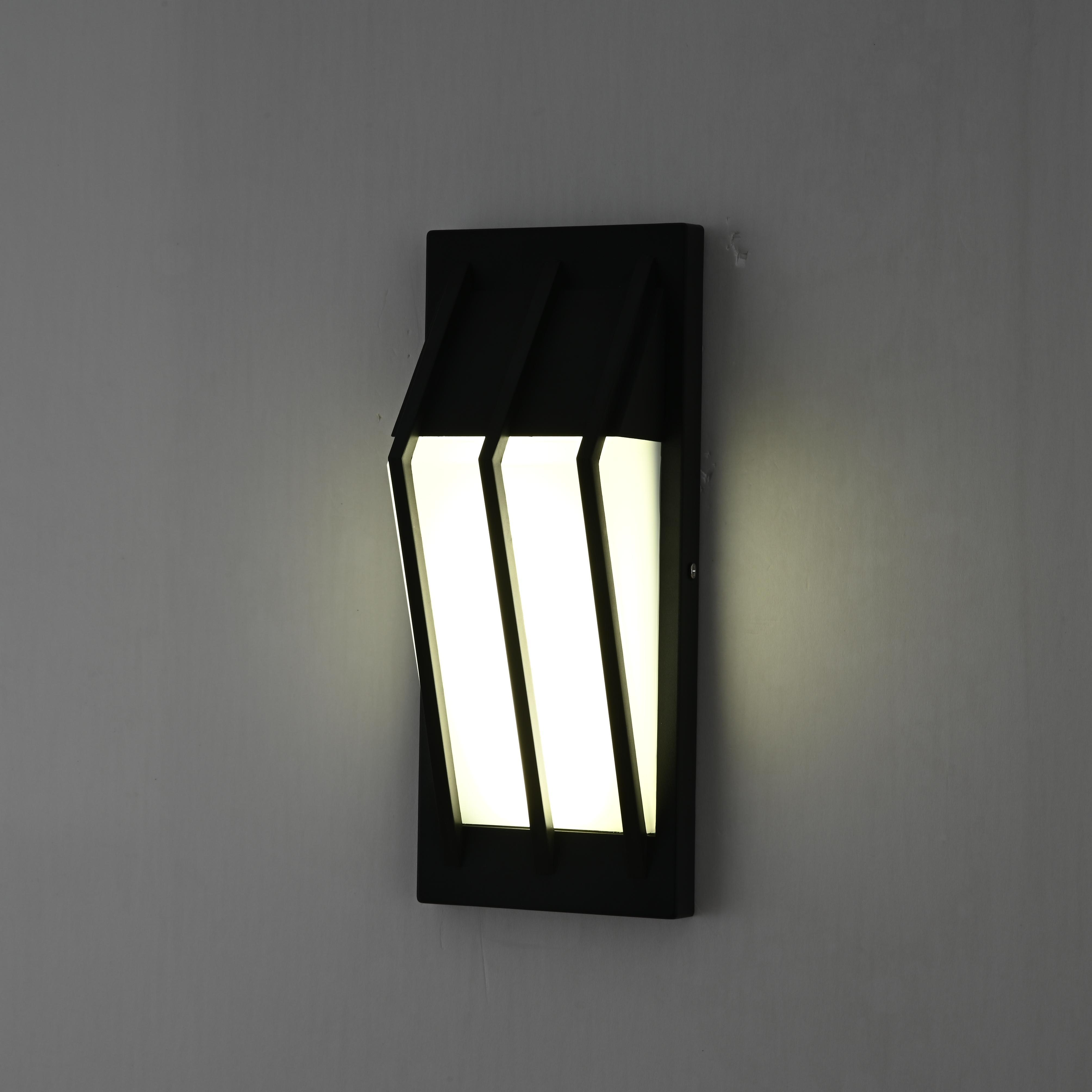 SU-AL-183 OUTDOOR WALL LAMP
