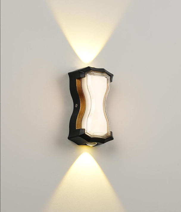 SU-AL-29 OUTDOOR WALL LAMP