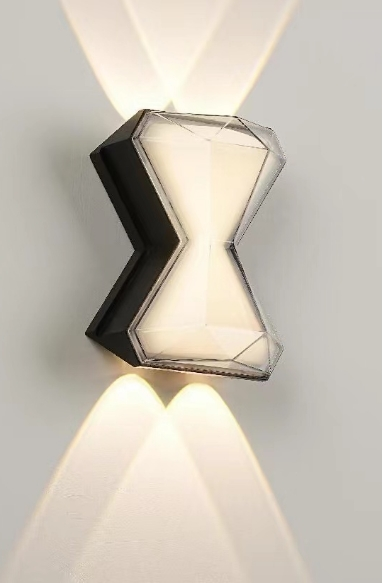 SU-AL-34 OUTDOOR WALL LAMP